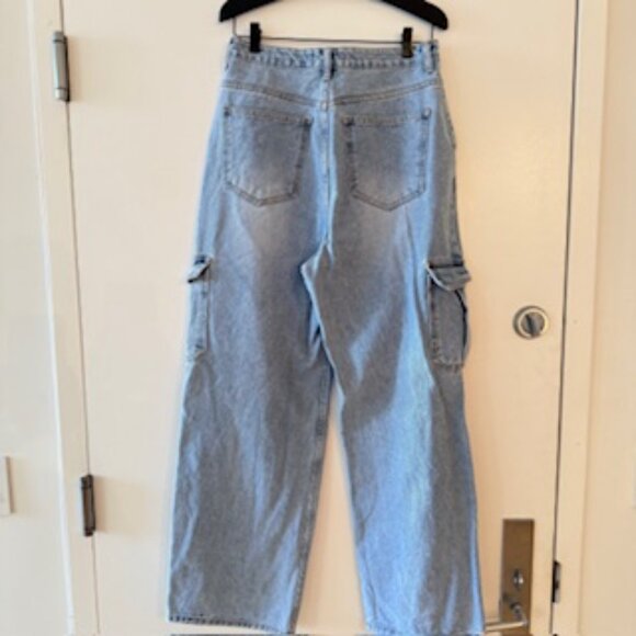 The Frankie Shop Kai Cargo Jean Size Large (Equal to a Size 8) - Picture 3 of 4